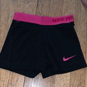 BLACK AND PINK NIKE PROS